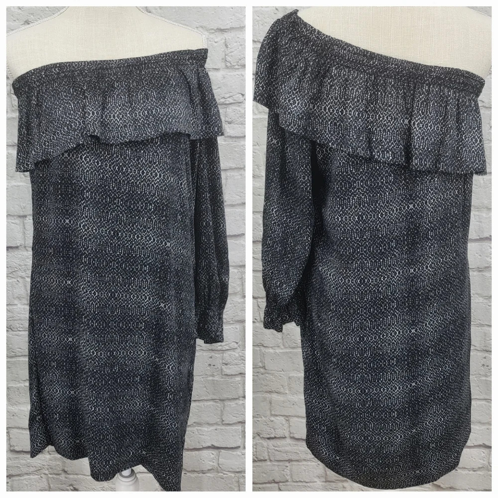 VELVET By Graham & Spencer Black & White One Shoulder Ruffle Anywhere Dress Sz M